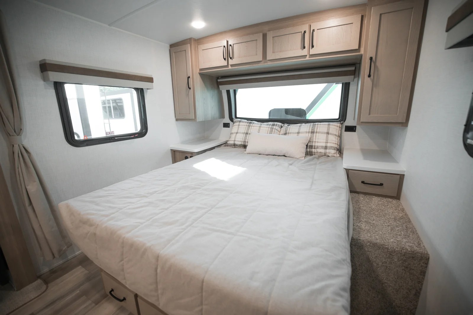 Rockwood Mini Lite 2205S Forest River RV
